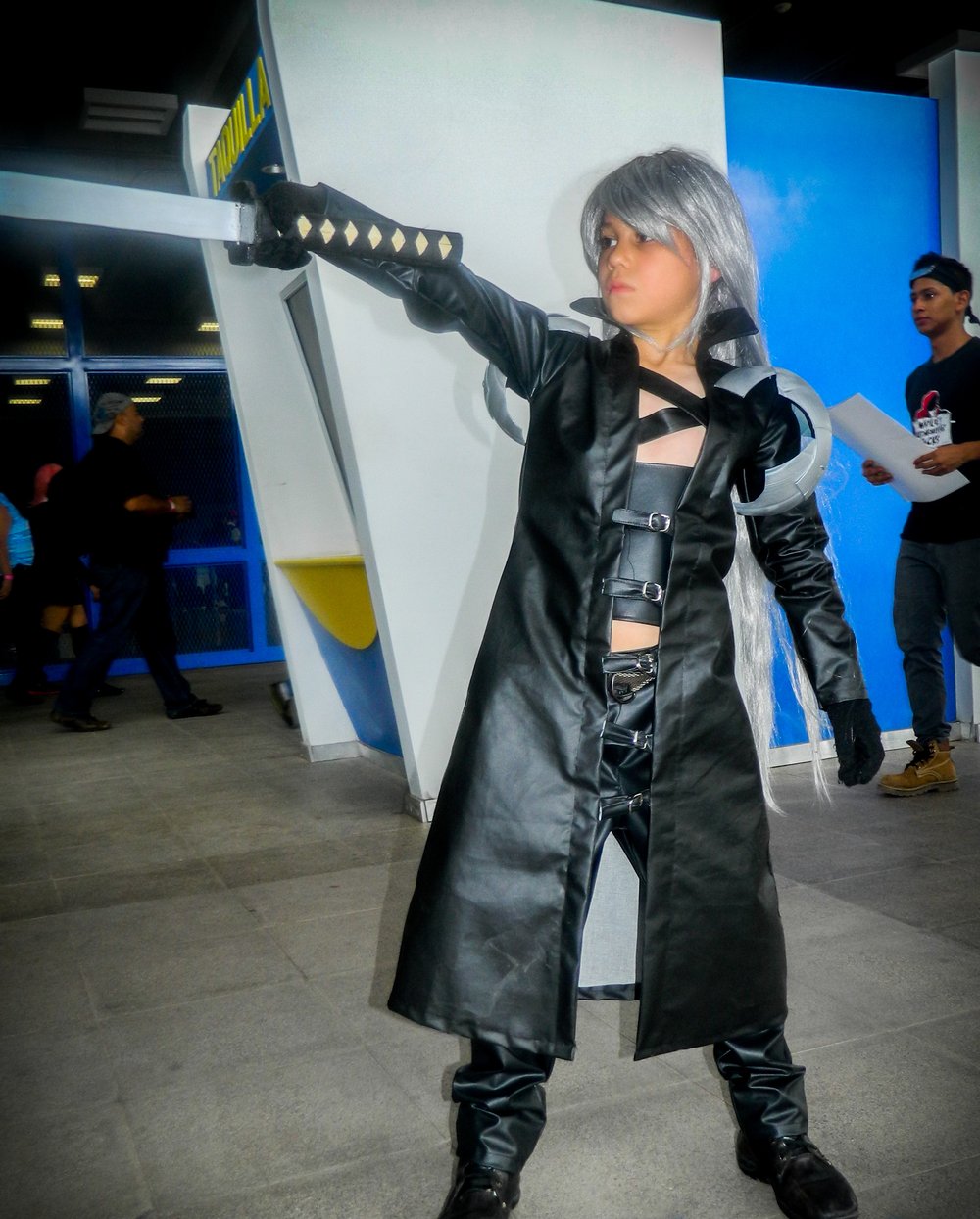 Cosplay de Sephiroth, vilão de Final Fantasy VII