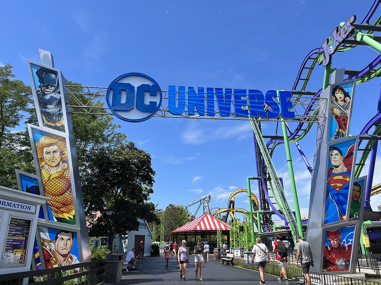 DC Universe at Six Flags Great America